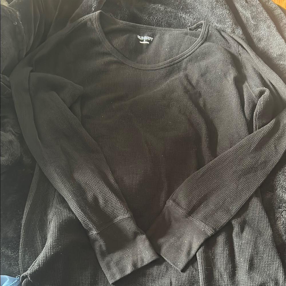 Old Navy Black Crewneck Sweater Classic Knit